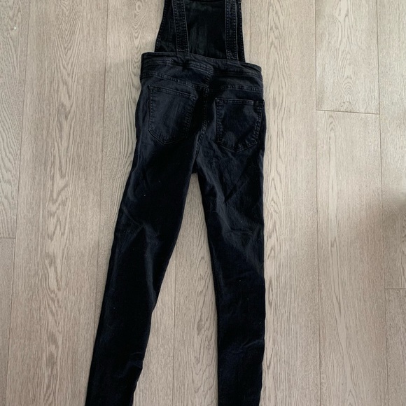 Divided H&M Overalls - Picture 2 of 2
